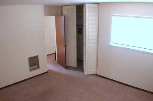 Image of bedroom with closet