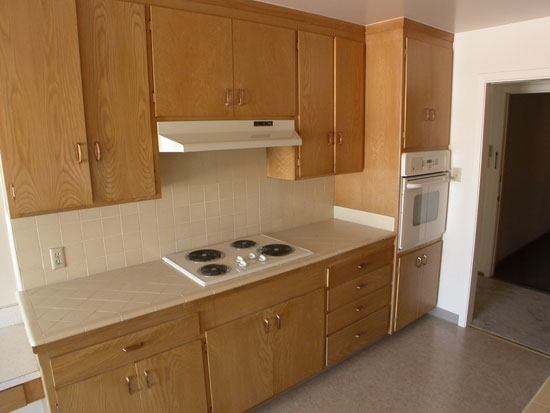 Kitchen detail including oven and cooktop